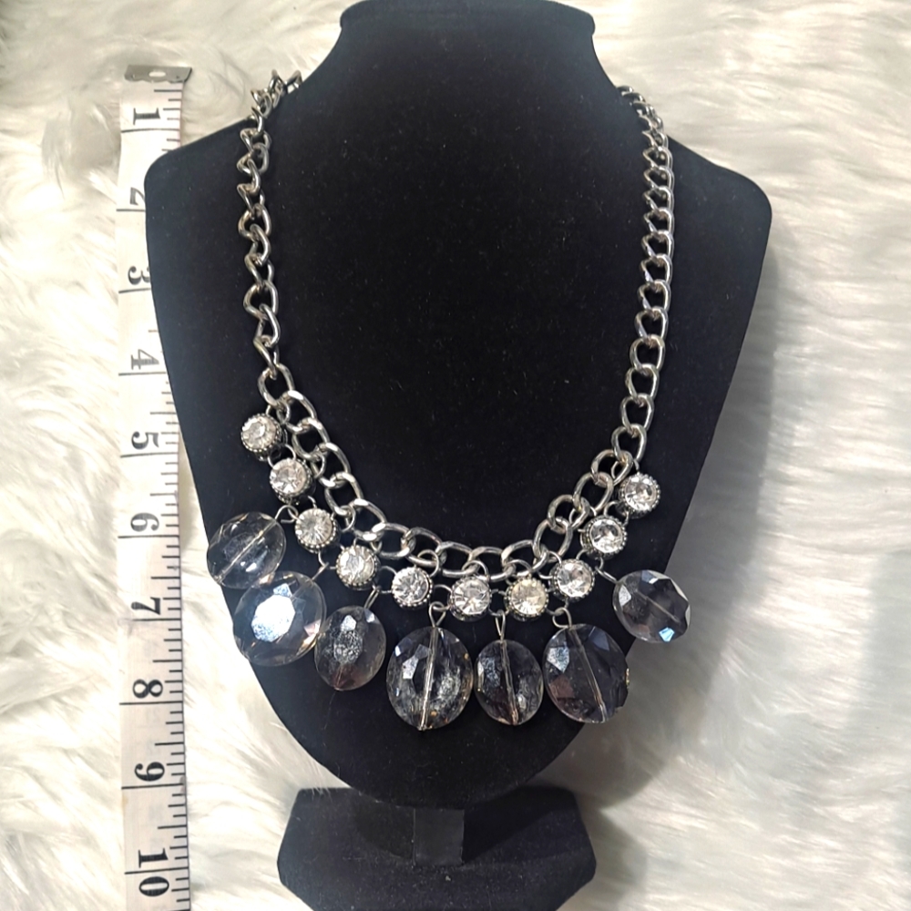 Elegant Silver and Black Statement Necklace